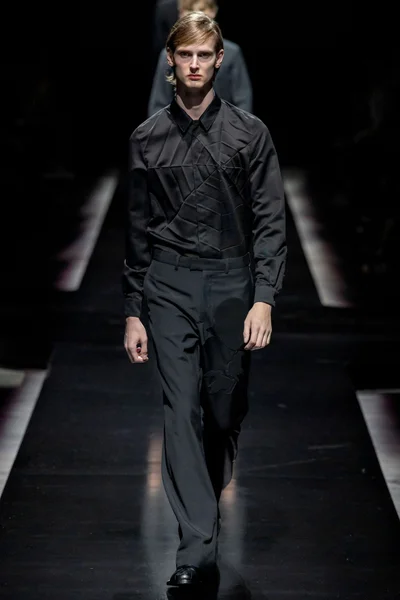 Look 5